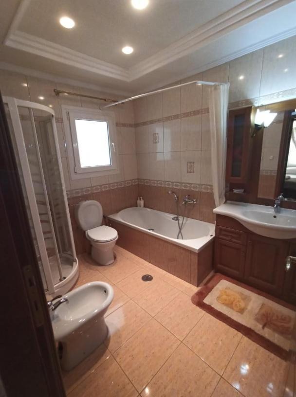 Golden Mirror In Kavala Apartman Kültér fotó